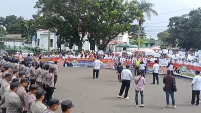 Ribuan Honorer Bengkulu Turun ke Jalan, Desak Pengangkatan PPPK