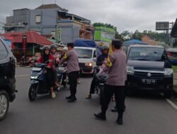Polsek Selupu Rejang Melakukan Penyuluhan Kamtibmas Sambil Bebagi Takjil 