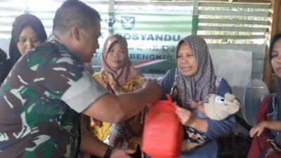 Penyuluhan Posyandu dalam TMMD ke-123 Kodim 0407/Kota Bengkulu, Wujud Kepedulian terhadap Kesehatan Ibu dan Anak 