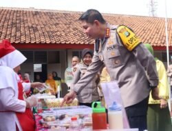 Kapolres Metro Jaktim Tinjau Program Makan Bergizi Gratis di SDS Kemala Bhayangkari 5