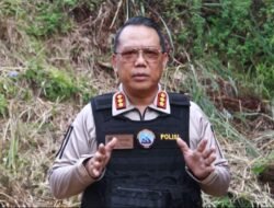 KKB Bakar SMP Negeri Kiwirok, Satgas Ops Damai Cartenz Amankan Desa Sekitar