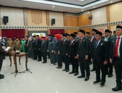 Lantik Pejabat Baru, Gubernur Bengkulu Minta ASN Cerdas Gunakan Media Sosial