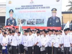 Peringati Hari Santri, Polda Bengkulu dan Para Santri Gelar Long March serta Ziarah Makam Pahlawan Sentot Alibasyah