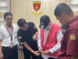 Korupsi Pasar Panorama, Kepala Disperdagin Kota Bengkulu Ditetapkan Tersangka dan Langsung Ditahan