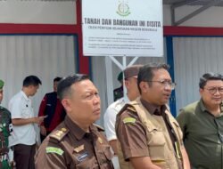 Selamatkan Aset Negara, Kejari Bengkulu Sita 52 Kios di Pasar Panorama 