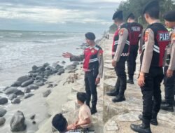 Patroli dan Pengamanan Objek Wisata Pasir Putih Pantai Panjang Ops Lilin Nala 2025/2026