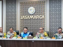 Wakapolri Pantau Arus Balik Nataru di Command Center Tol Jasa Marga Jatiasih