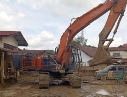 Polri Maksimalkan Bantuan dengan Kerahkan Alat Berat, Percepat Pemulihan Bencana di Sumatra