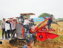 Kapolri-Ketua Komisi IV Pimpin Panen Raya Jagung Serentak, Wujud Nyata Dukung Ketahanan Pangan Nasional