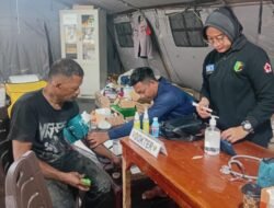 Sentuhan Kemanusiaan Polri, Layanan Kesehatan Pusdokkes Jangkau Warga Hingga Pelosok Aceh Terdampak Bencana
