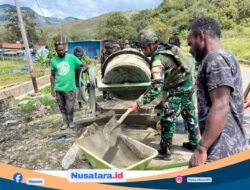 Satgas Yonif 521/DY Bersama Warga Bangun Drainase Permanen di Distrik Bolakme