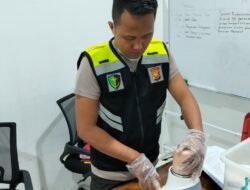 Tim Food Safety (FS) MBG Biddokkes Polda Bengkulu Melakukan Pemeriksaan Makanan di Dapur MBG SPPG Kandang Mas