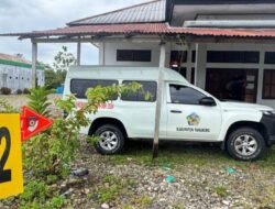 Ambulans Hampir Dibakar, Warga Dekai Bertahan Selamatkan Satu-Satunya Akses Berobat