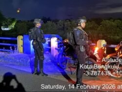 Patroli Malam Hingga Dini Hari, Brimob Polda Bengkulu Jaga Kamtibmas Tetap Kondusif