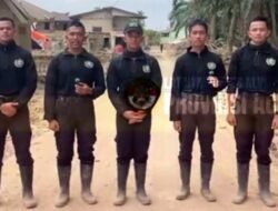 Taruna Akpol Latsitardanus di Aceh Tamiang, Bersihkan Lumpur Pasar hingga Santuni Korban Hanyut