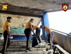 Satgas Gerakan Indonesia Asri Polda Bengkulu Pelopori Aksi Bersih Sampah di Pasar Minggu