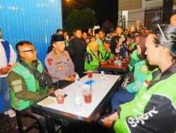 Momen Kapolri Interaksi-Serap Aspirasi Ojol di Kedai Ado Presisi