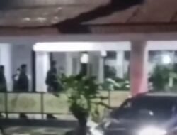 Breaking News:  OTT KPK Rejang Lebong: Sejumlah Pejabat Diamankan, Subuh Tadi Dibawa dari Bandara Fatmawati ke Jakarta