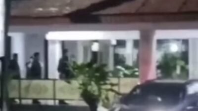 Breaking News:  OTT KPK Rejang Lebong: Sejumlah Pejabat Diamankan, Subuh Tadi Dibawa dari Bandara Fatmawati ke Jakarta