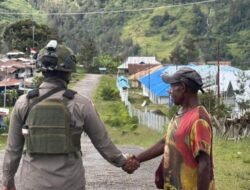 Patroli Dialogis Ops Damai Cartenz 2026 Perkuat Stabilitas Keamanan di Distrik Sinak