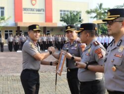 Pemberian Penghargaan kepada Pemenang Lomba dalam Rangka HUT Bhayangkara ke – 80 Internal Polda Bengkulu.