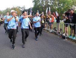 Kapolda Sumsel Bersama Forkopimda Sapa Ribuan Peserta Sumsel Bhayangkara Run, Kuatkan Kolaborasi dan Soliditas Bumi Sriwijaya