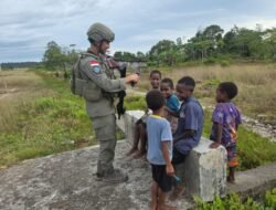 Langkah Kecil, Rasa Aman yang Besar: Patroli Humanis Satgas Ops Damai Cartenz Hangatkan Kenyam