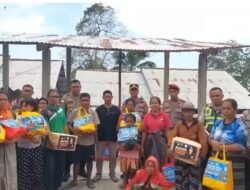 Polri Salurkan Bantuan Sosial untuk Warga Terdampak Gempa di Desa Kerirea