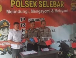 Modus Tukar Kartu ATM, Kuras Rp39,95 untuk Judi Online, Tersangka Diciduk di Masjid