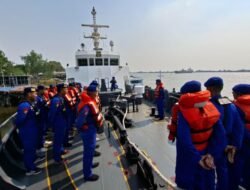 Polri Perkuat Operasi SAR KM Virgo Transport 8, Tiga Kapal Polisi Diberangkatkan
